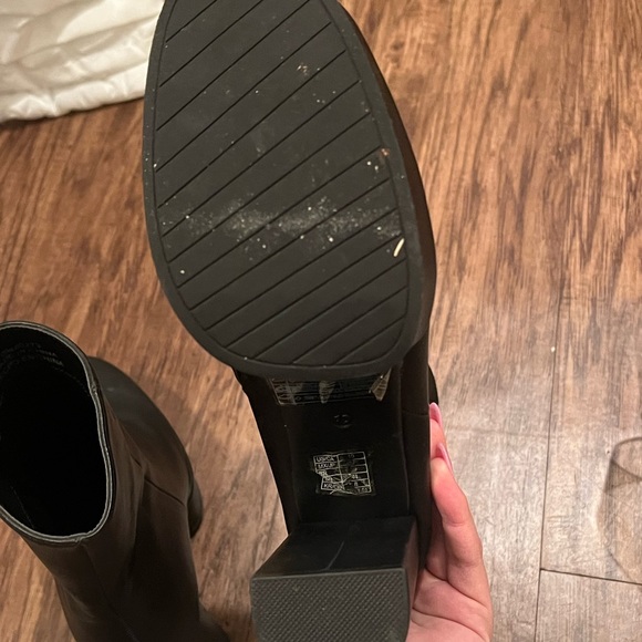 Forever 21 Black Chunky Platform Booties - Picture 5 of 5